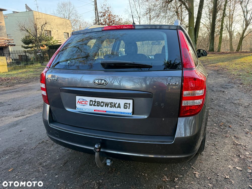 Kia Ceed 1.6 CRDi 90 Vision - 8