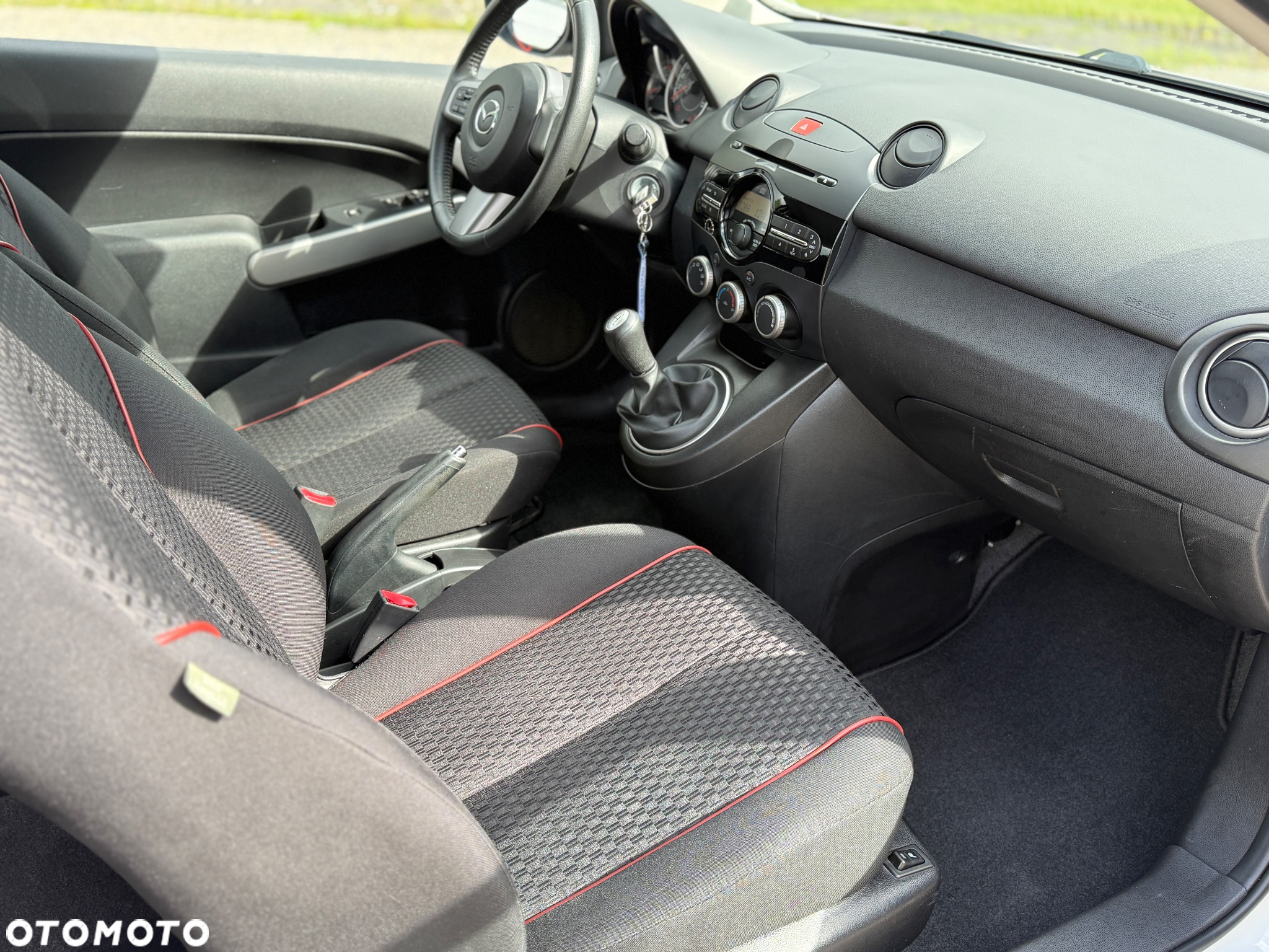 Mazda 2 1.3 Comfort - 8