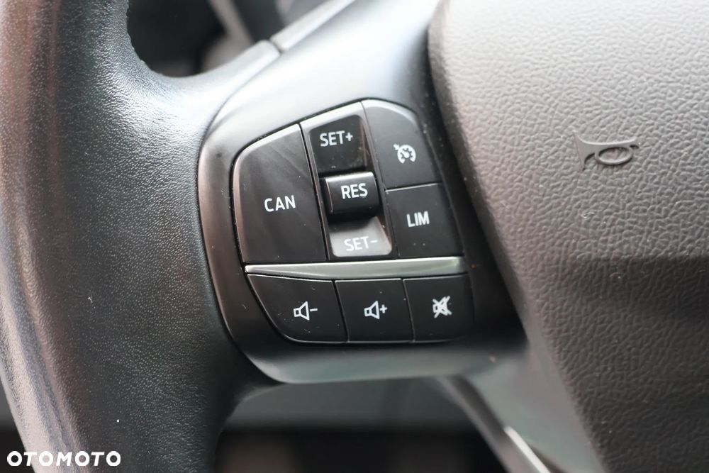 Ford Focus - 9