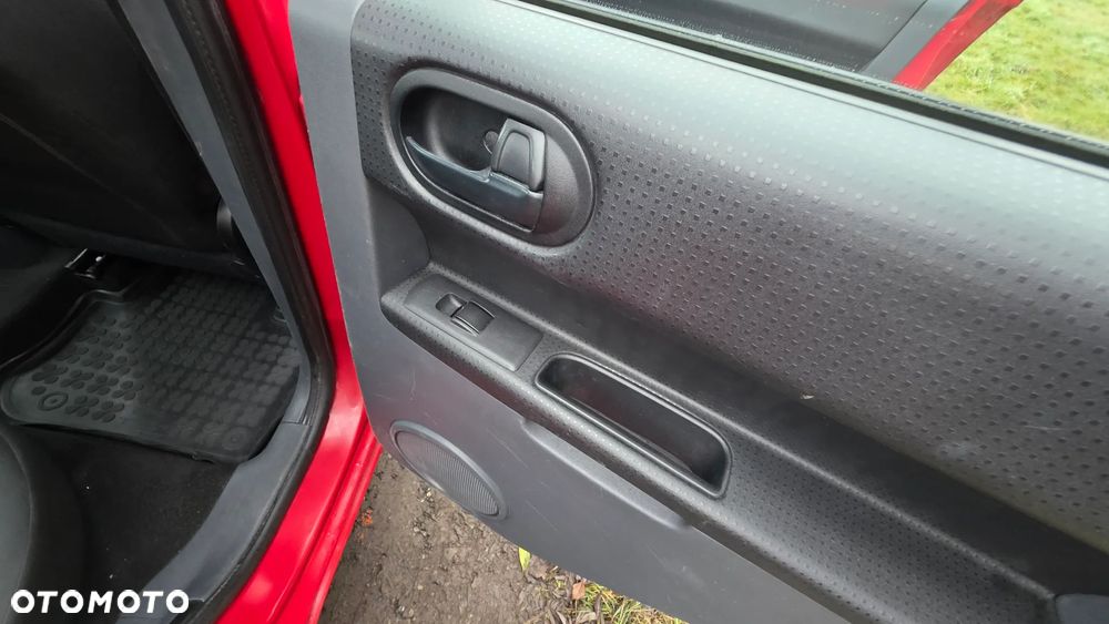 Mitsubishi Colt 1.3 Intense - 8