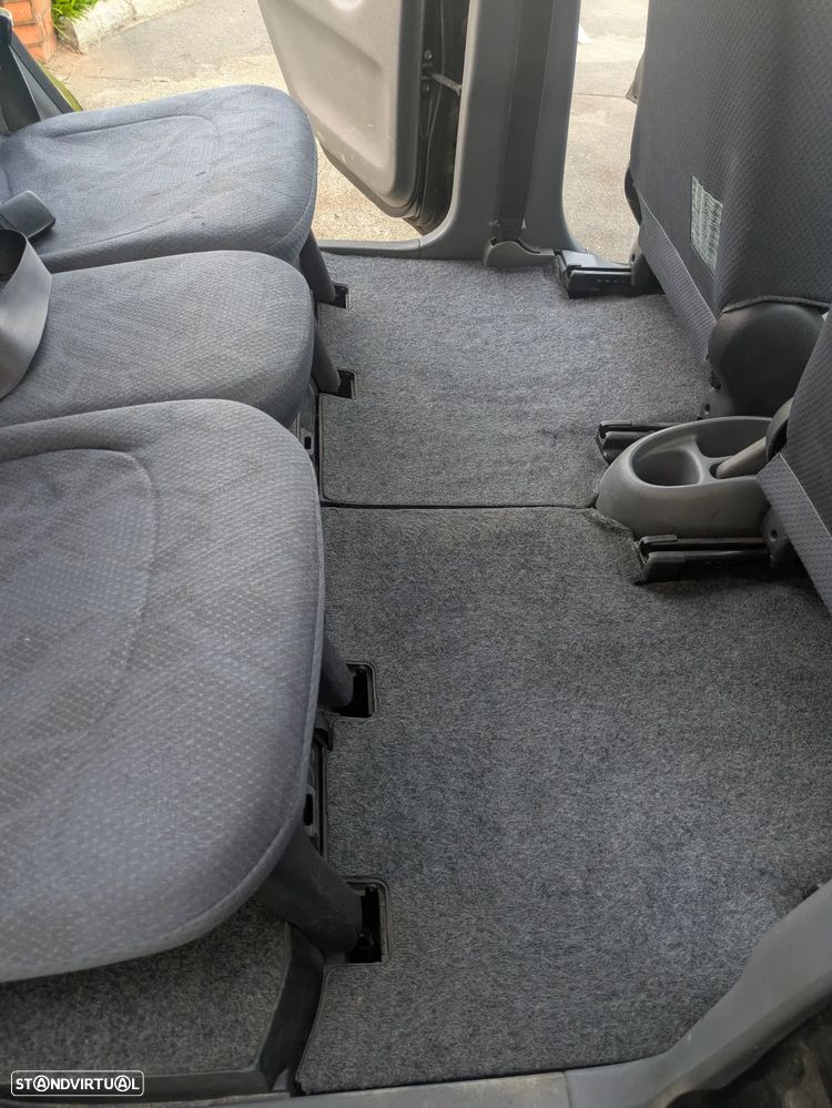 Toyota Yaris Verso 1.3 Luna - 5