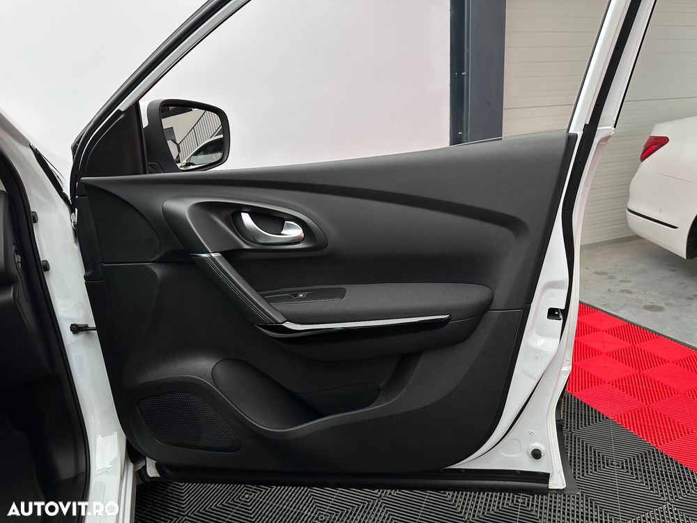 Renault Kadjar BLUE dCi 115 BUSINESS EDITION - 28