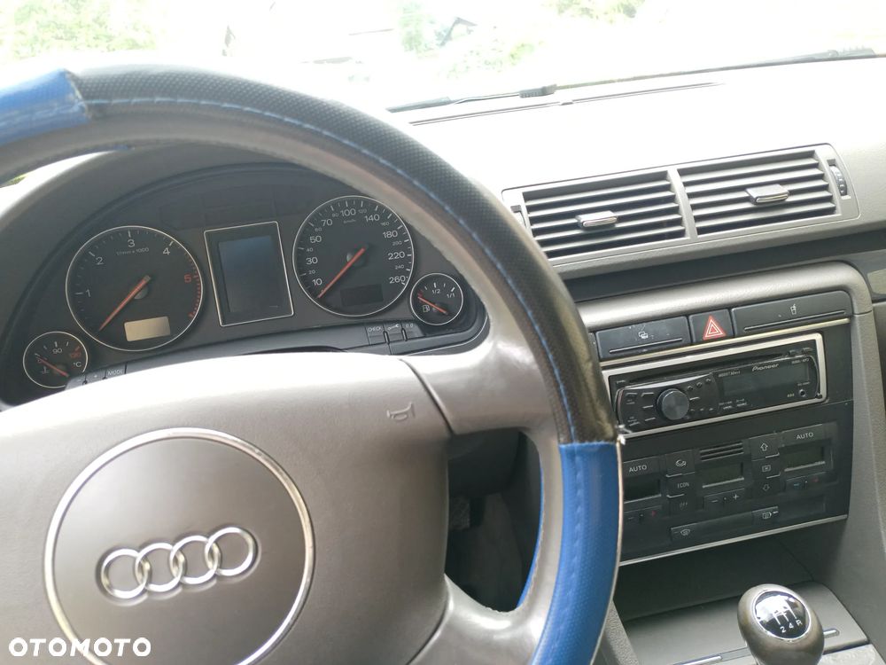 Audi A4 Avant 1.9 TDI - 22