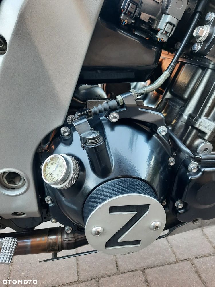 Kawasaki Z - 25