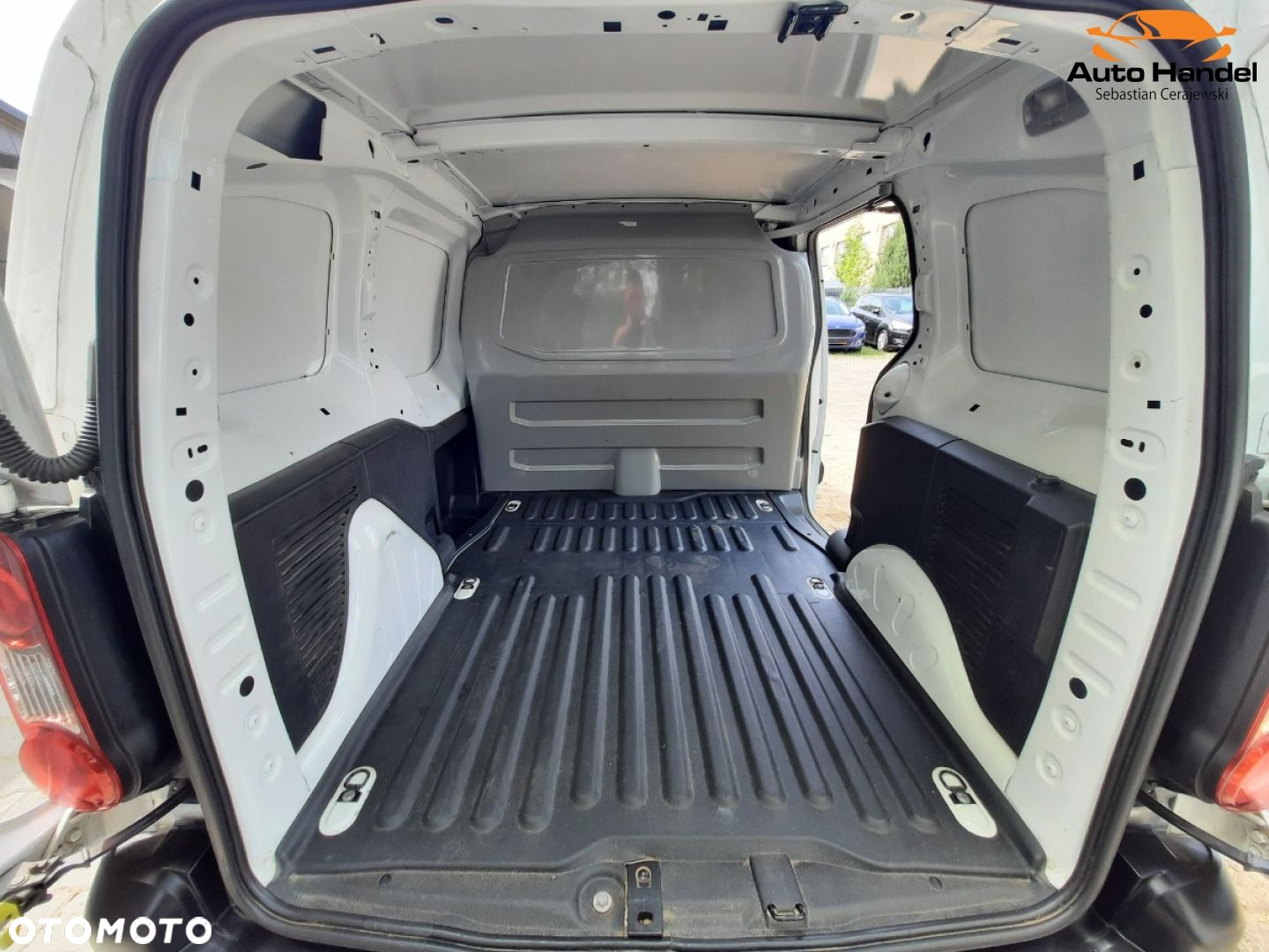 Peugeot Partner - 14
