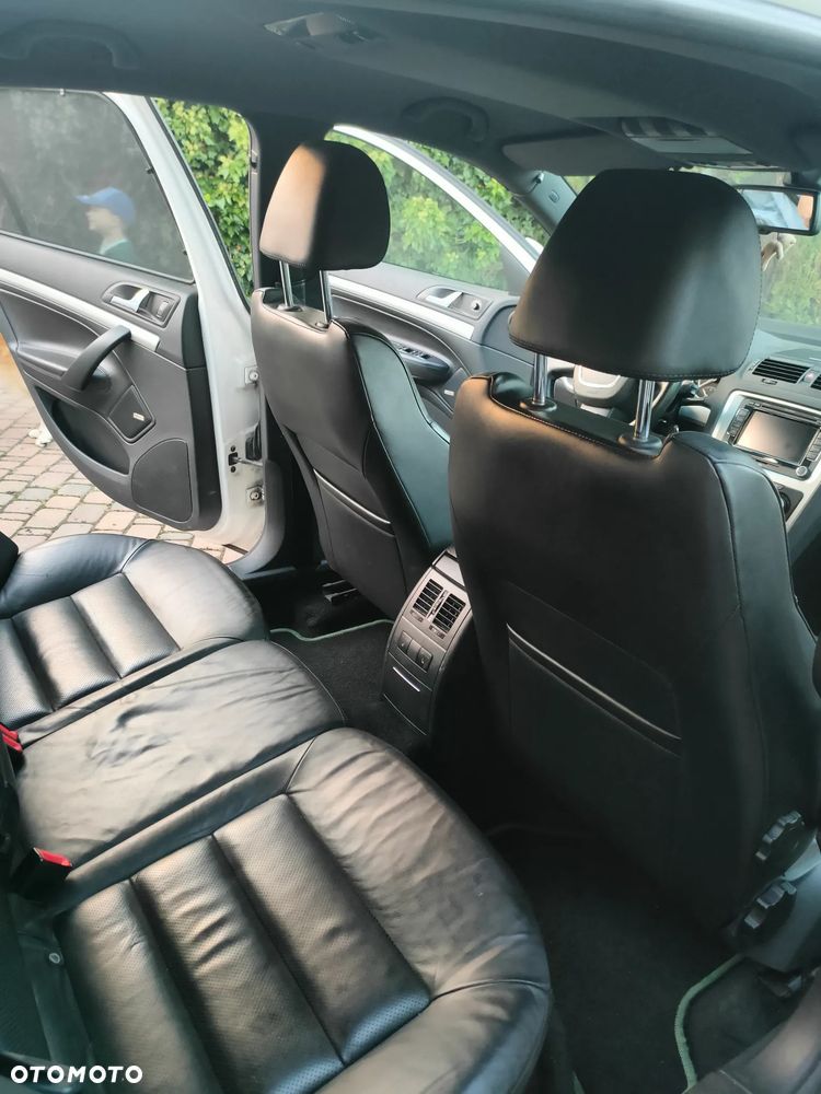 Skoda Octavia 2.0 TSI RS - 7