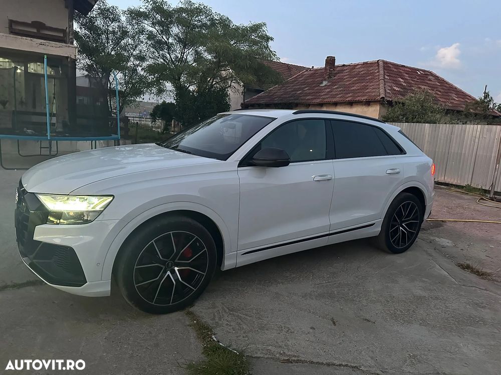 Audi SQ8 - 17