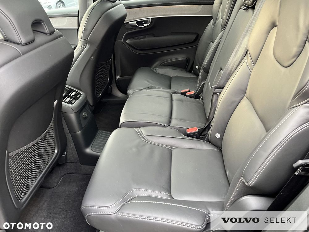 Volvo XC 90 - 38