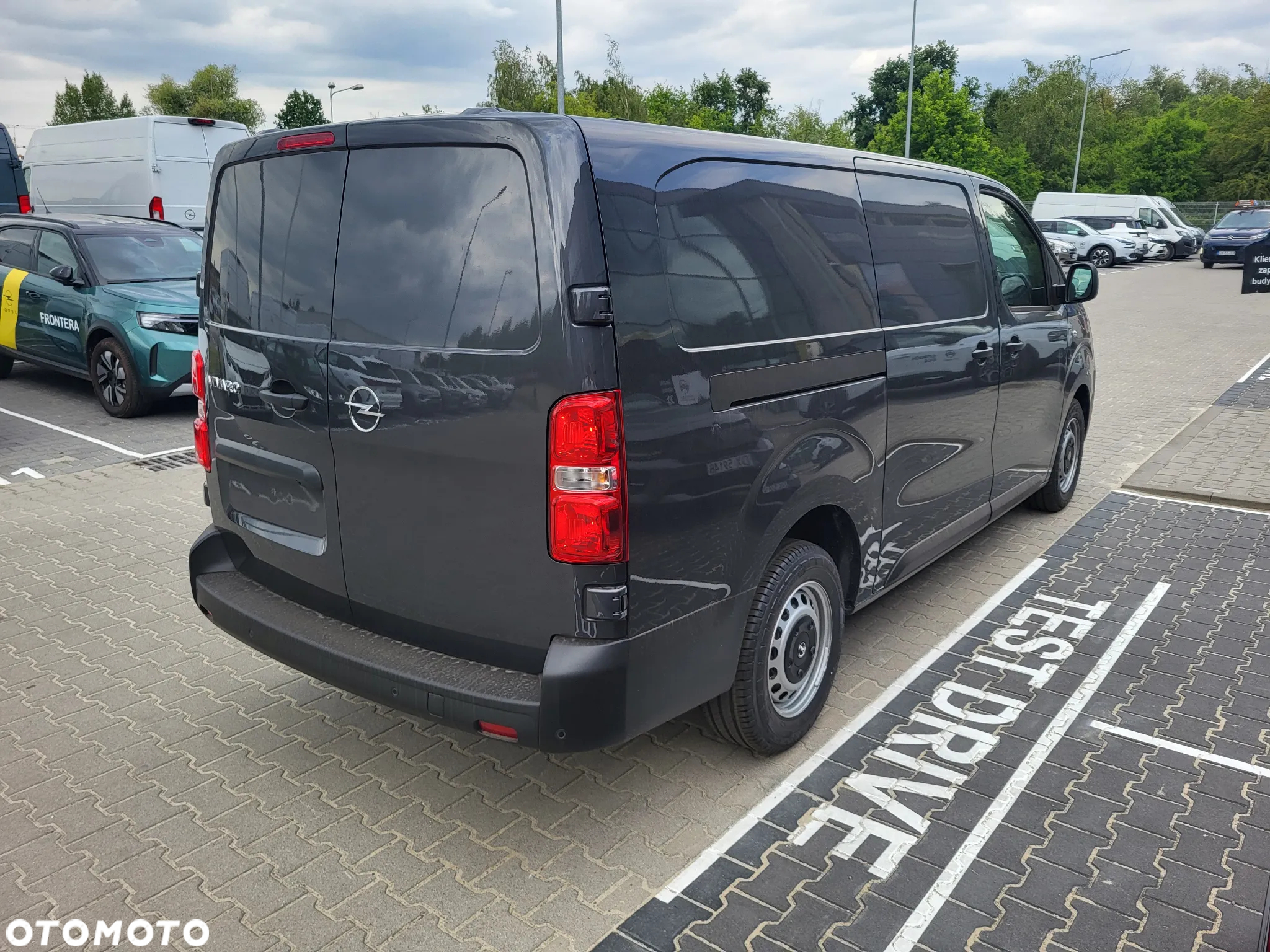Opel Vivaro - 5