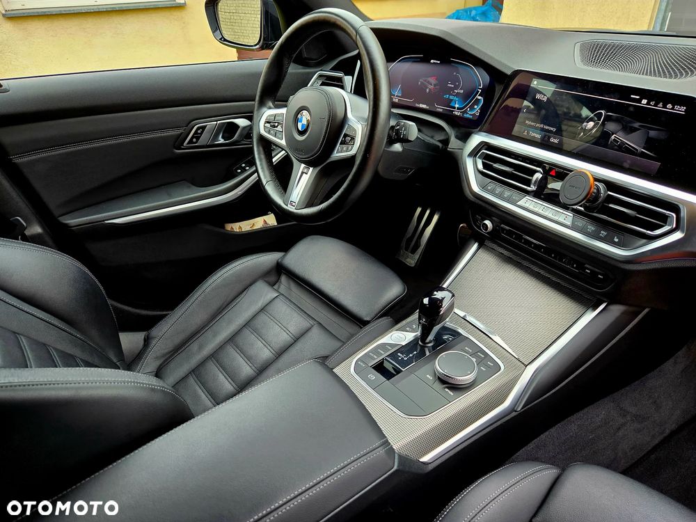 BMW Seria 3 320e xDrive - 10