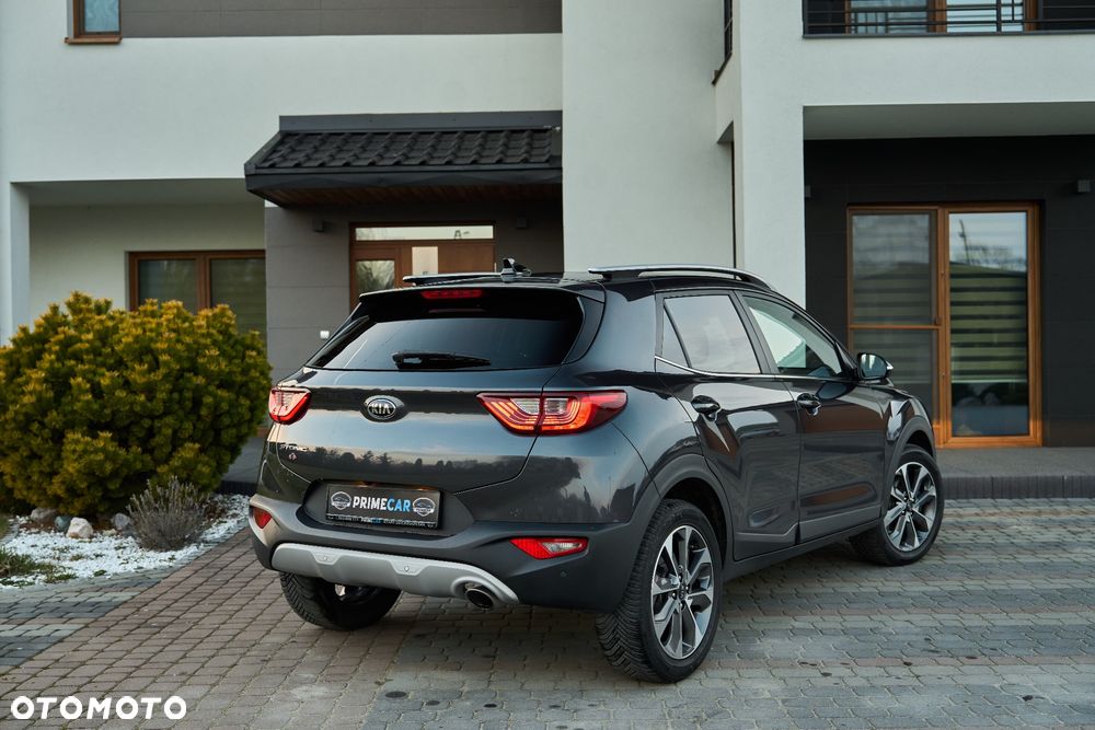 Kia Stonic - 8
