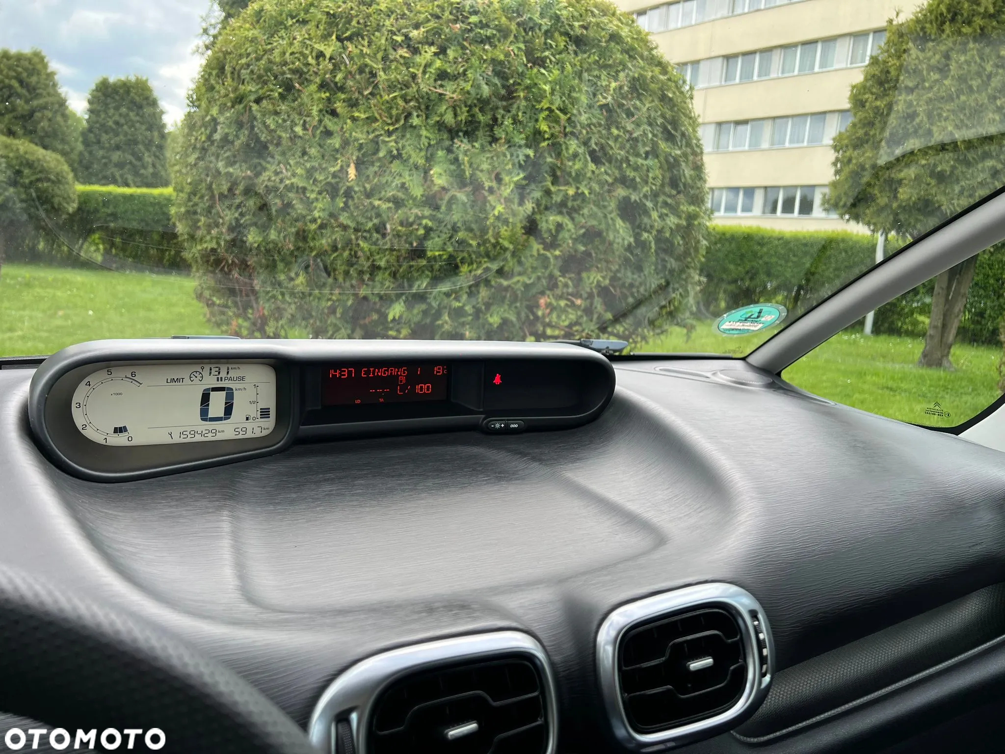 Citroën C3 Picasso 1.4i Exclusive - 27