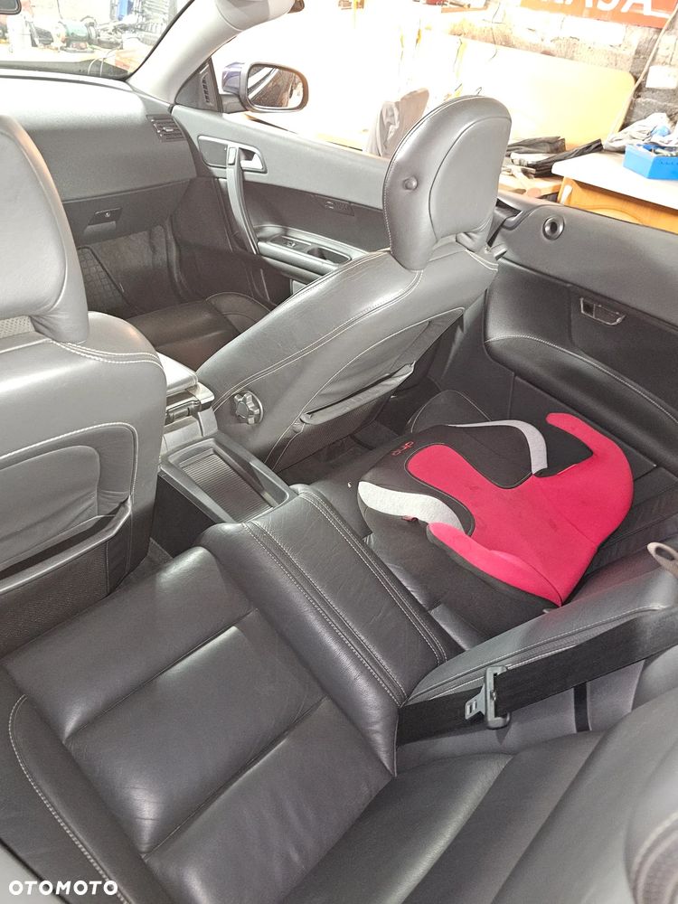 Volvo C70 2.0D Momentum - 14