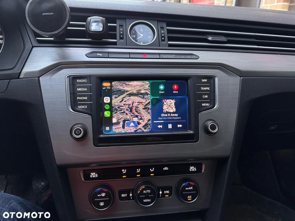 Volkswagen Passat 2.0 TDI BMT Trendline - 9
