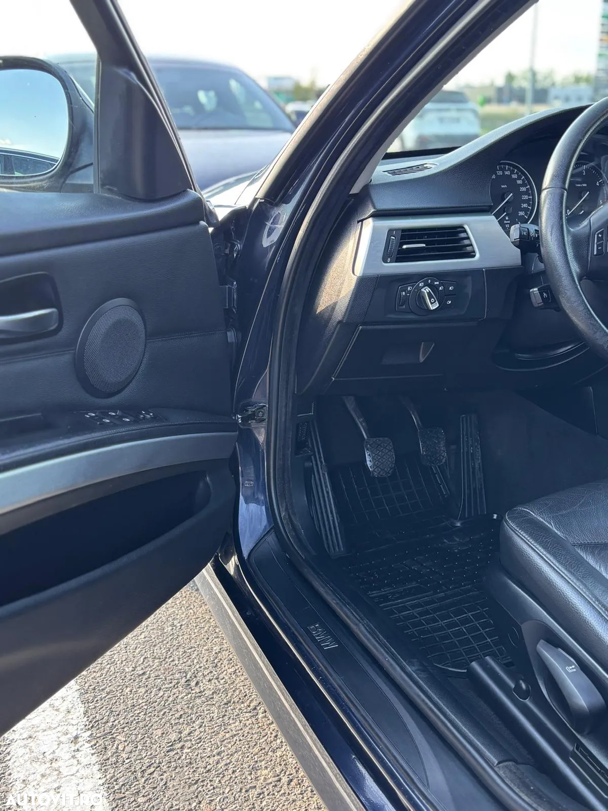 BMW Seria 3 320d - 3