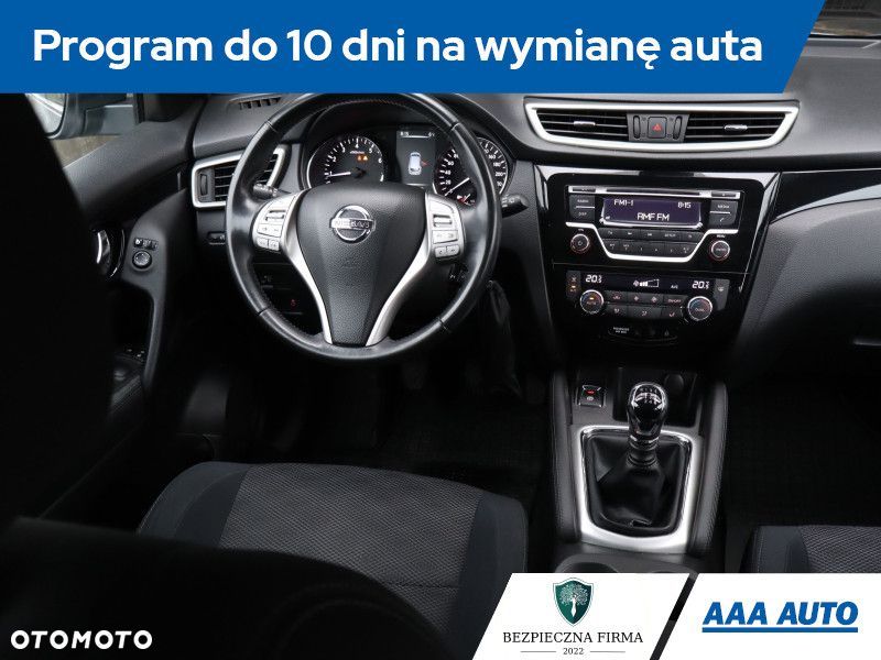 Nissan Qashqai - 9