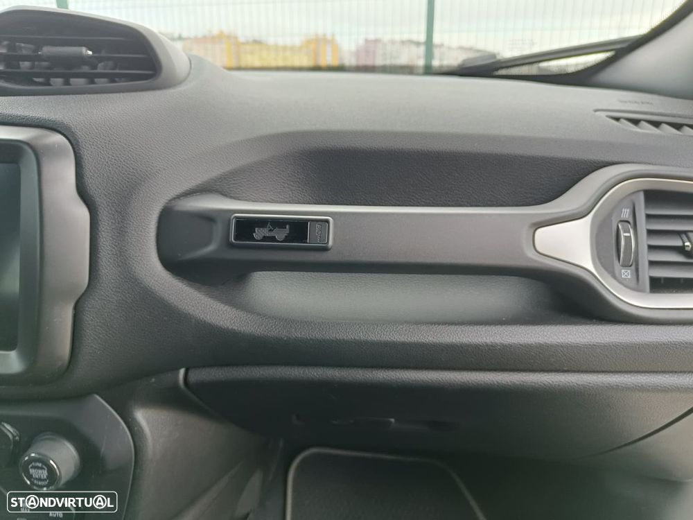 Jeep Renegade 1.0 T-GDI 80th Anniversary - 41