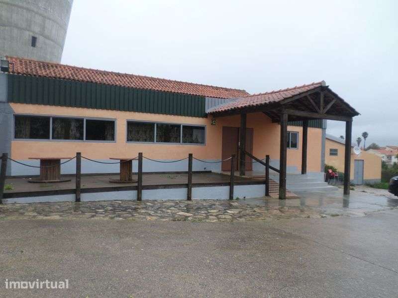 Bar com terreno pode construir, Nadadouro, Caldas da Rainha