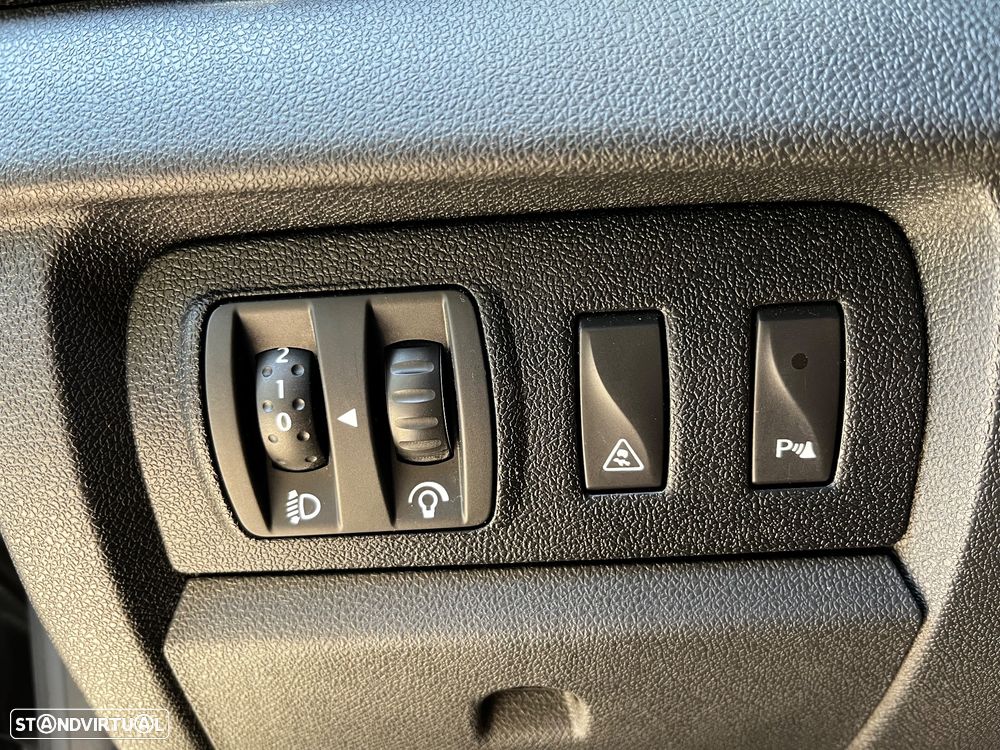 Renault Mégane Coupe TCe 130 Dynamique - 17