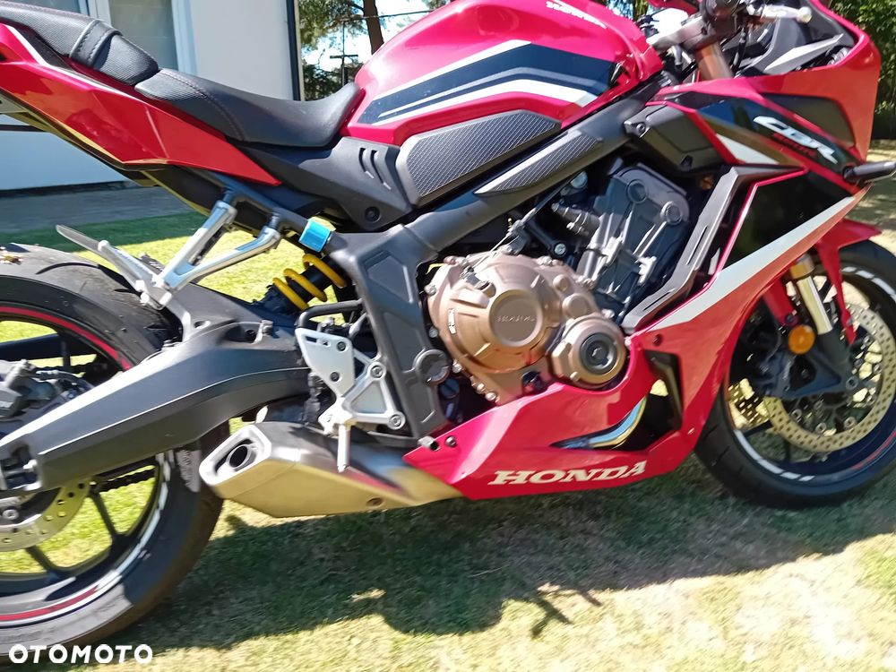 Honda CBR - 9