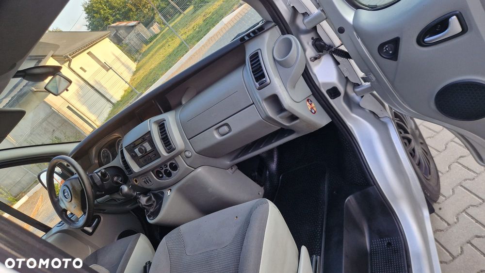 Opel VIVARO L2H1 Długi Klima Elektryka Navi Dubel Kabina 6os Brygadówka Pdc Serwis - 11