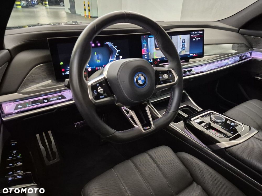 BMW Seria 7 - 19