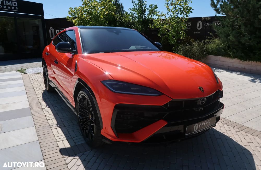 Lamborghini URUS - 3