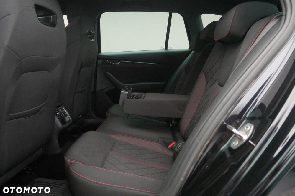 Skoda Octavia 2.0 TSI RS DSG - 15