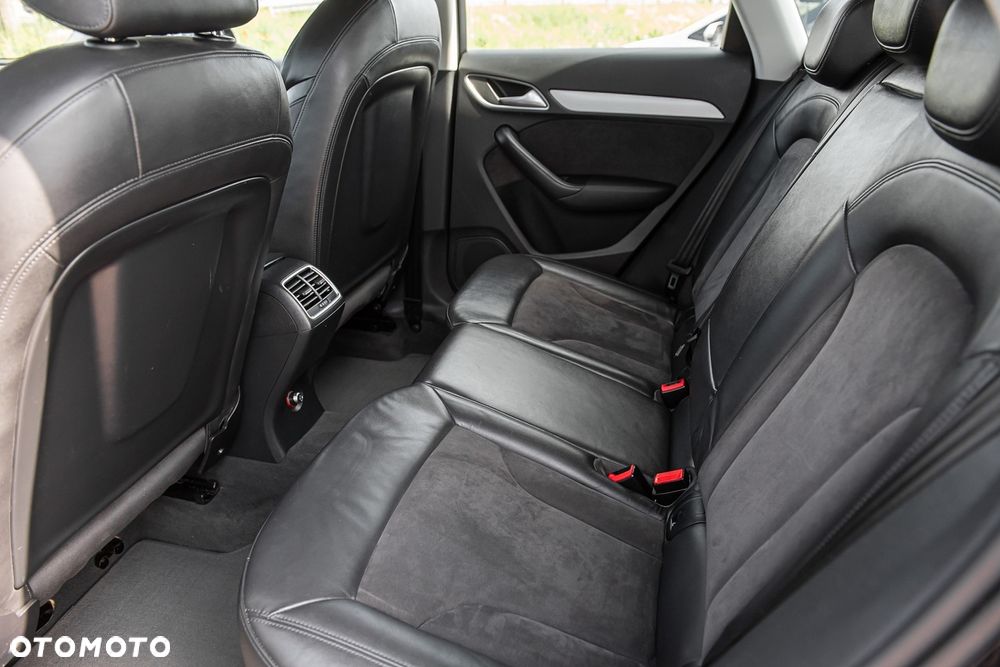 Audi Q3 - 23