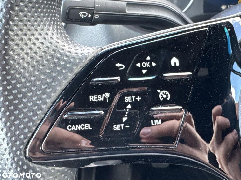 Mercedes-Benz Sprinter - 15