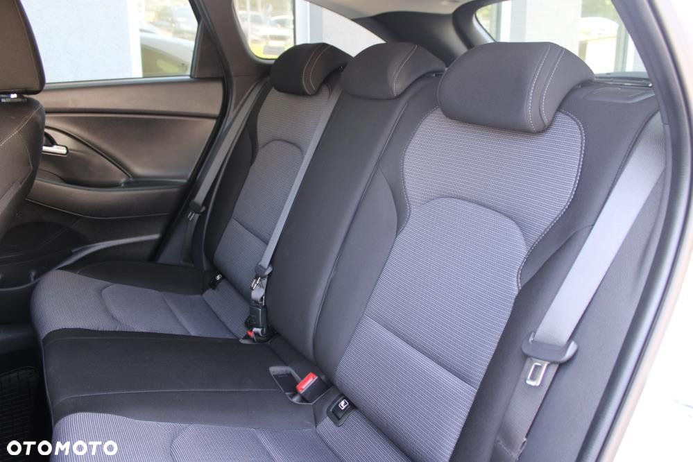 Hyundai i30 - 12