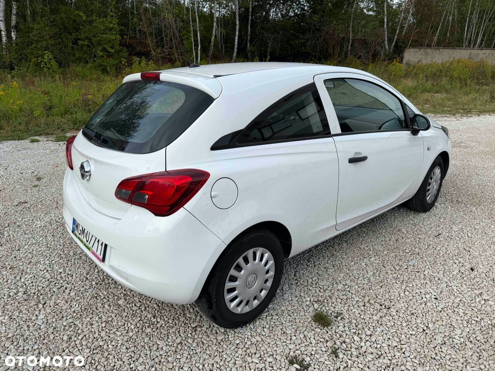 Opel CORSA - 3