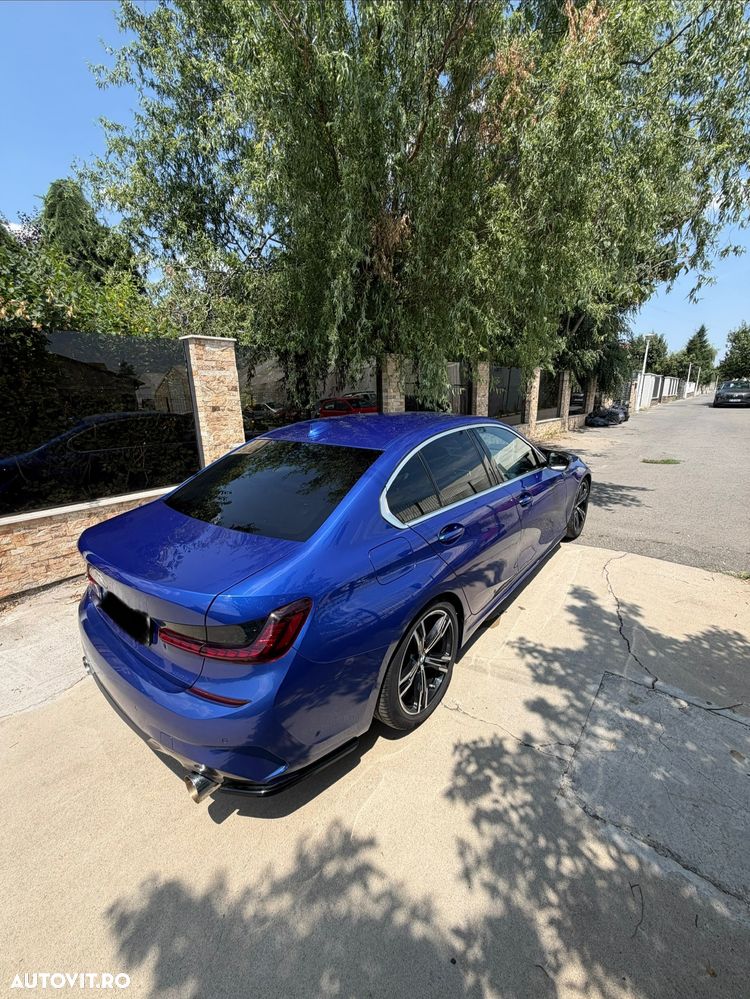 BMW Seria 3 320i AT - 7