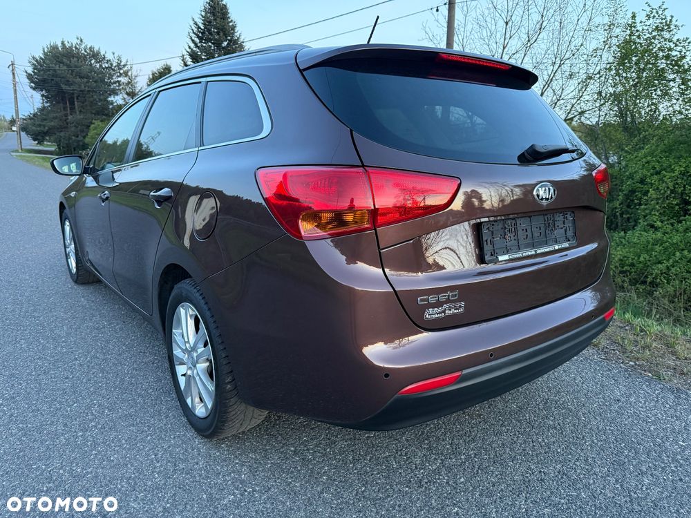 Kia Ceed 1.6 GDI Platinum Edition - 9