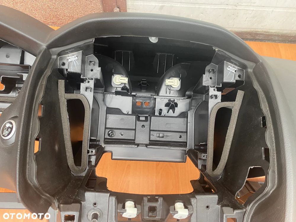 DESKA KONSOLA KOKPIT PODUSZKA FORD FOCUS MK3 FL LIFT - 6