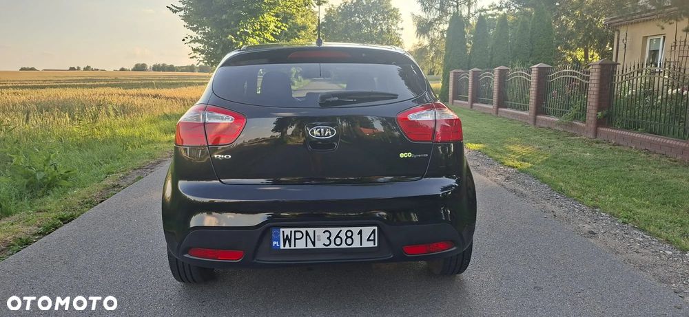 Kia Rio 1.2 Attract - 5