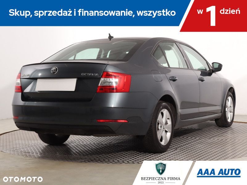 Skoda Octavia - 7