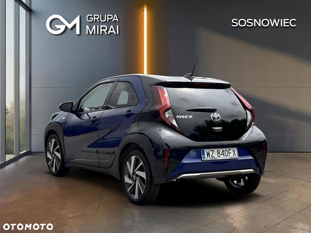 Toyota Aygo X 1.0 VVT-i Executive CVT - 3