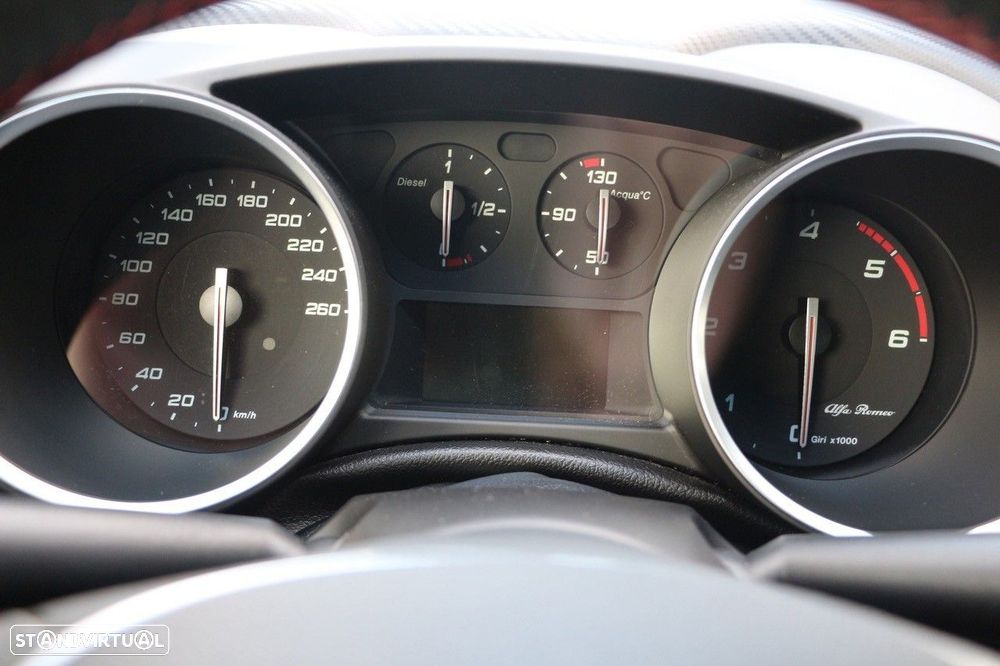 Alfa Romeo Giulietta 1.6 JTDM Sport J18 - 24