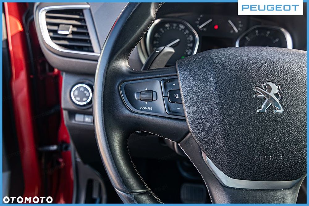 Peugeot Traveller - 23