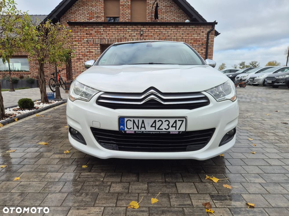 Citroën C4 e-HDi 115 Exclusive - 10