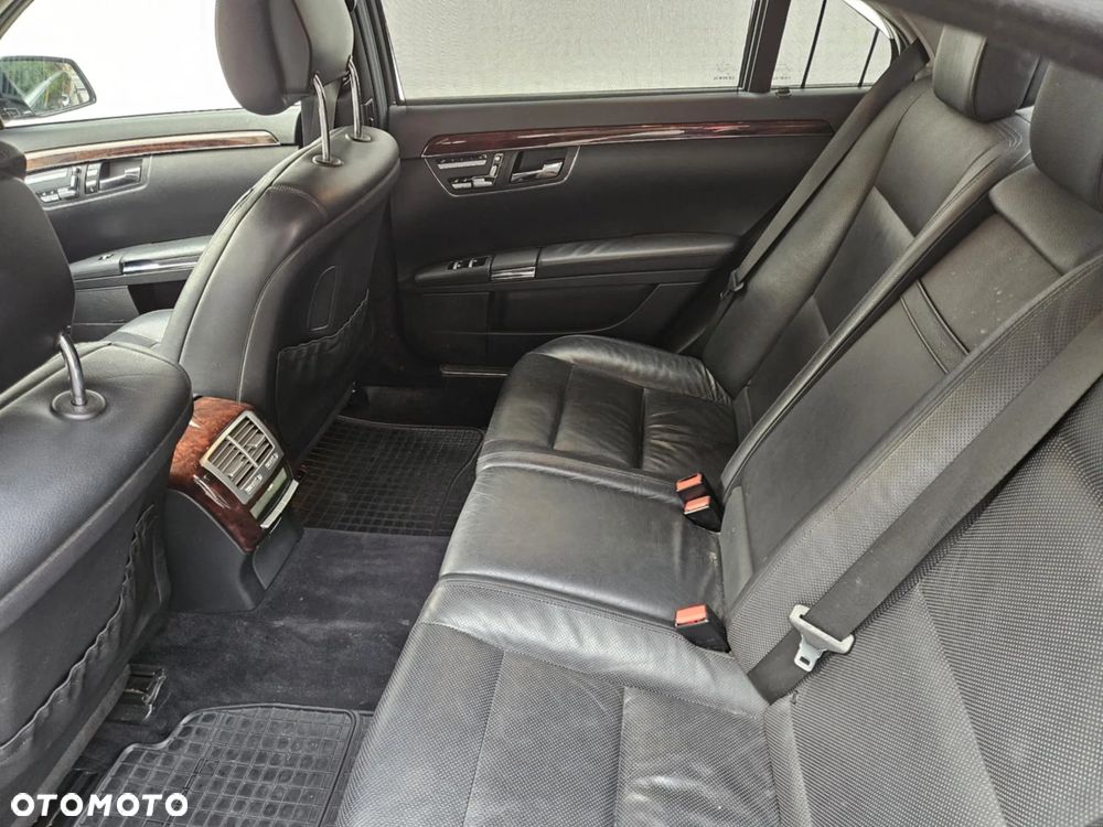 Mercedes-Benz Klasa S 320 CDI DPF 7G-TRONIC BlueEFFICIENCY - 9