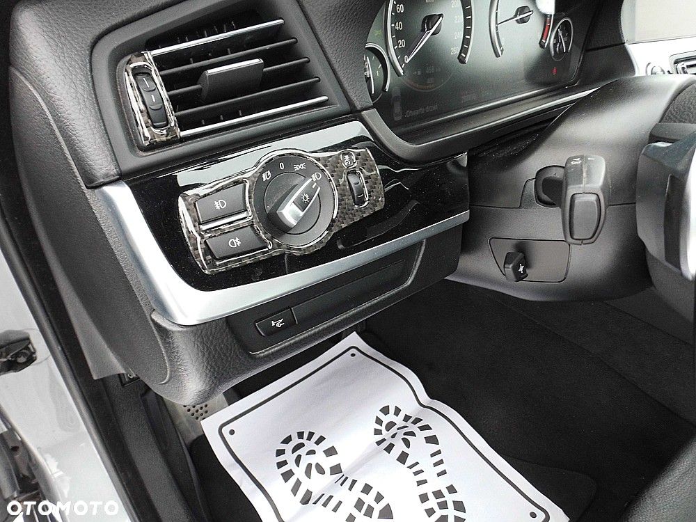 BMW Seria 5 535d xDrive Sport-Aut - 19