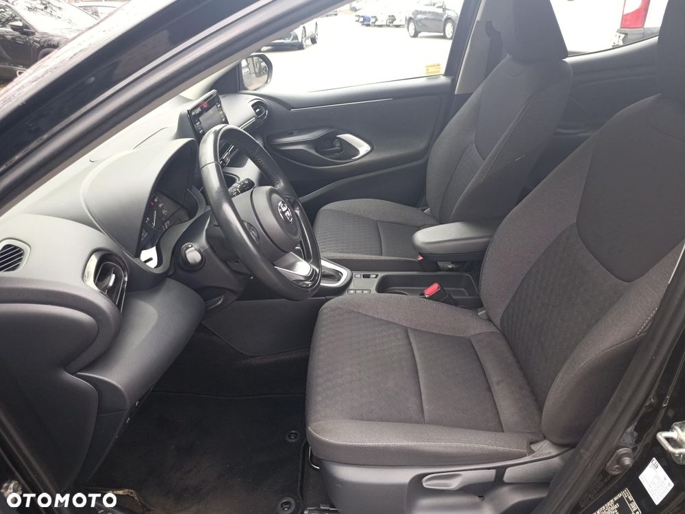 Toyota Yaris Hybrid 1.5 Comfort - 23