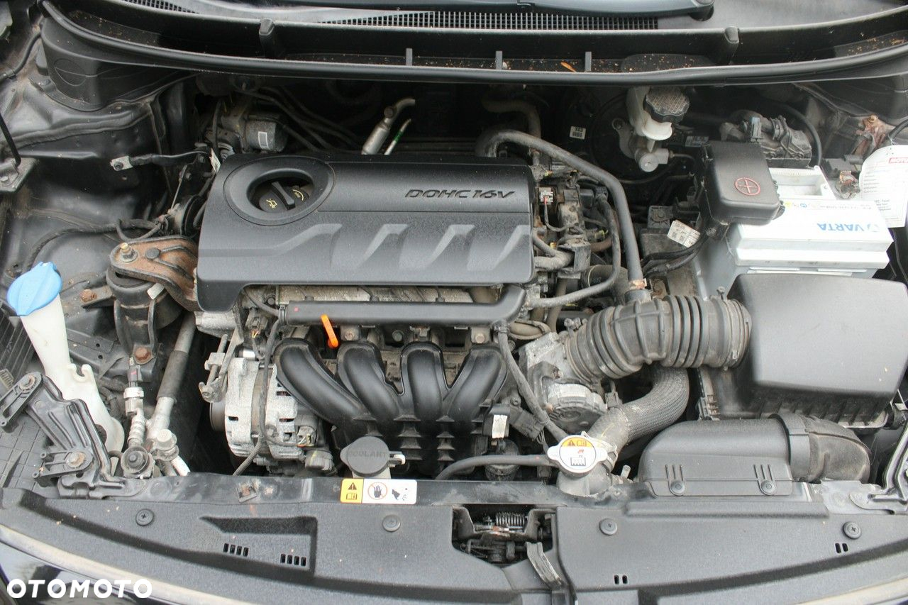 Hyundai i30 - 32