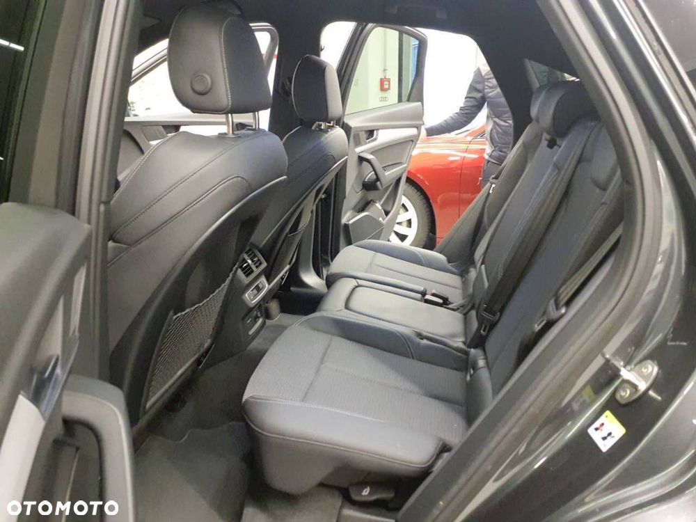 Audi Q5 Sportback - 8