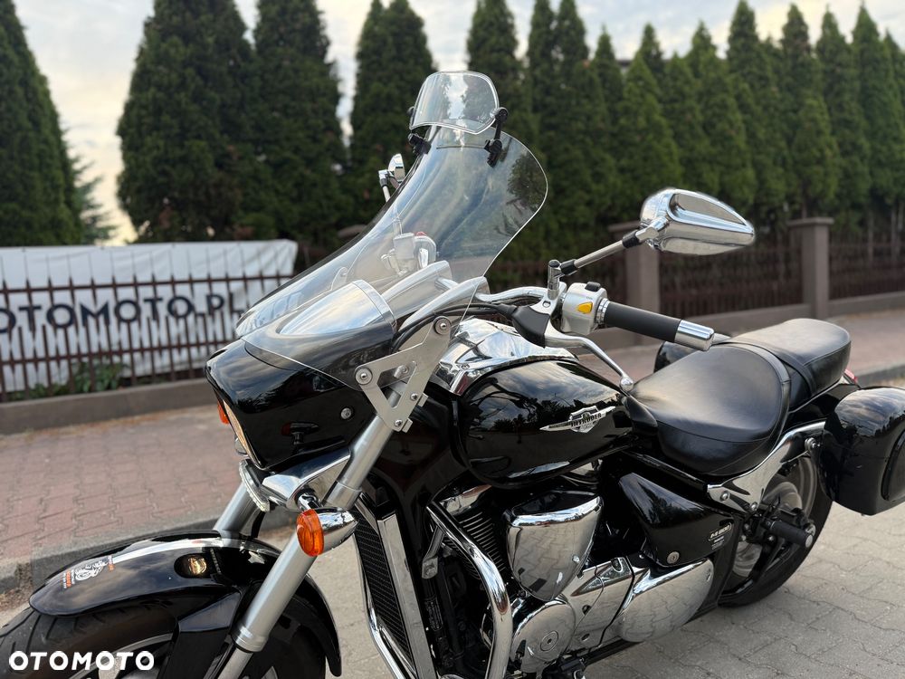 Suzuki Intruder - 19