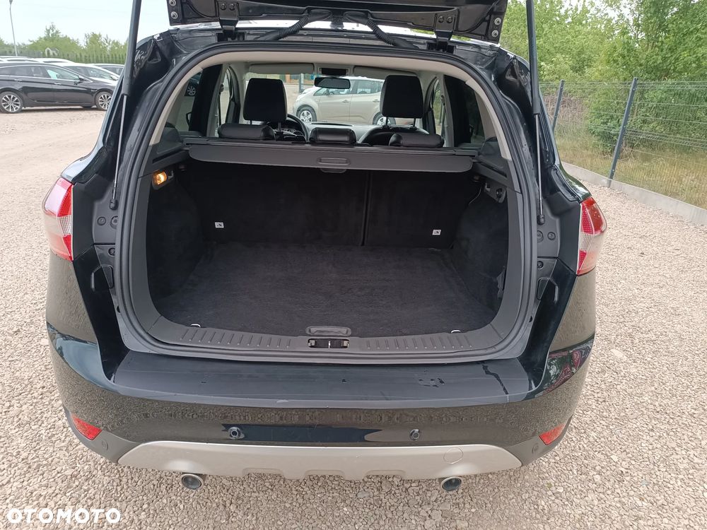 Ford Kuga 2.0 TDCi 4x4 Titanium - 29