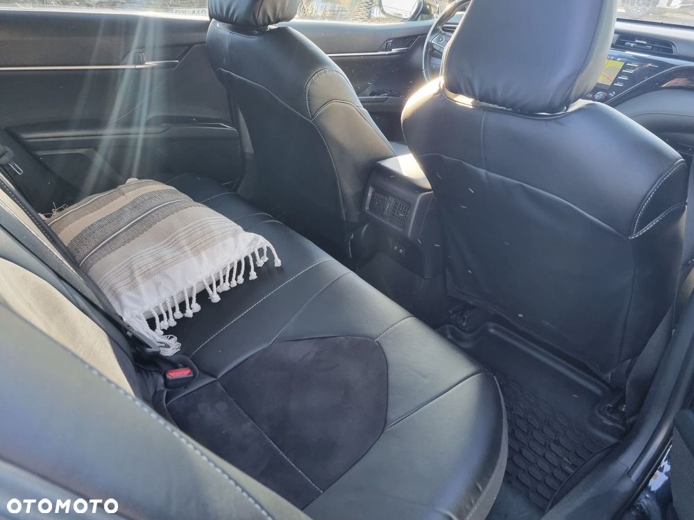 Toyota Camry 2.5 Hybrid Prestige CVT - 13