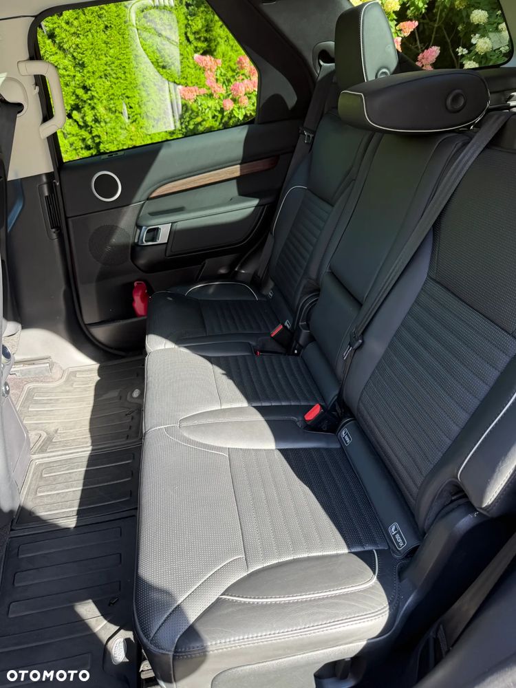 Land Rover Discovery 3.0 TD6 HSE - 17